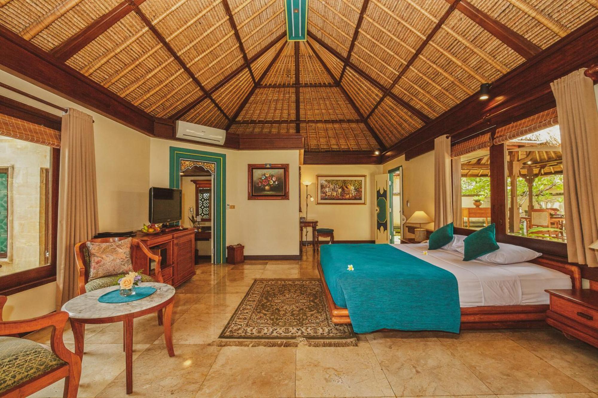 Hotel Puri Bagus Lovina Esterno foto