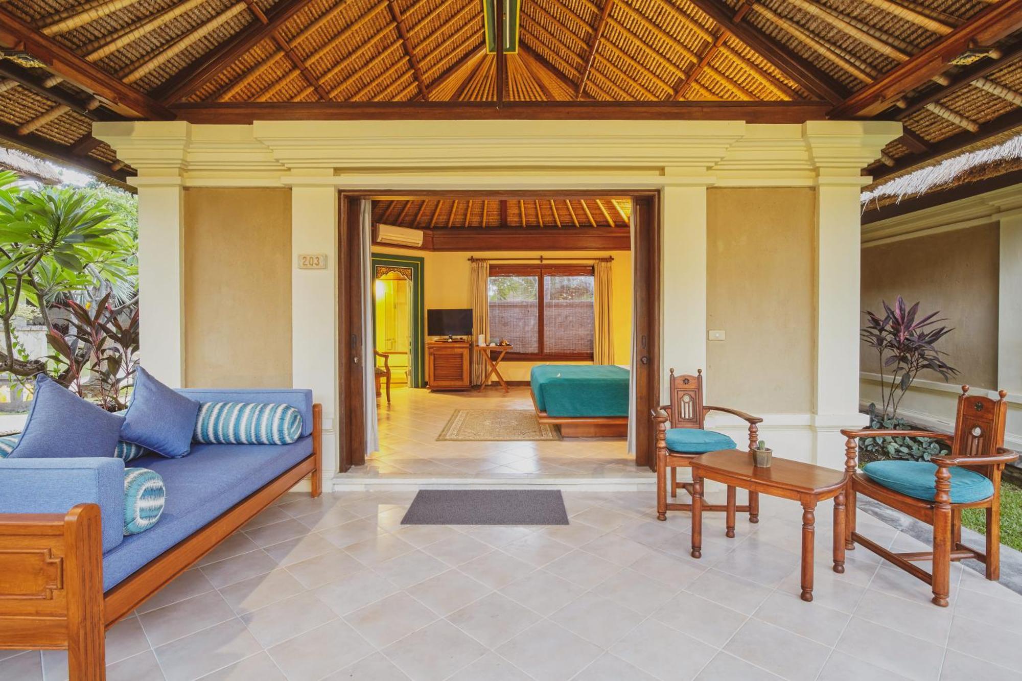 Hotel Puri Bagus Lovina Esterno foto