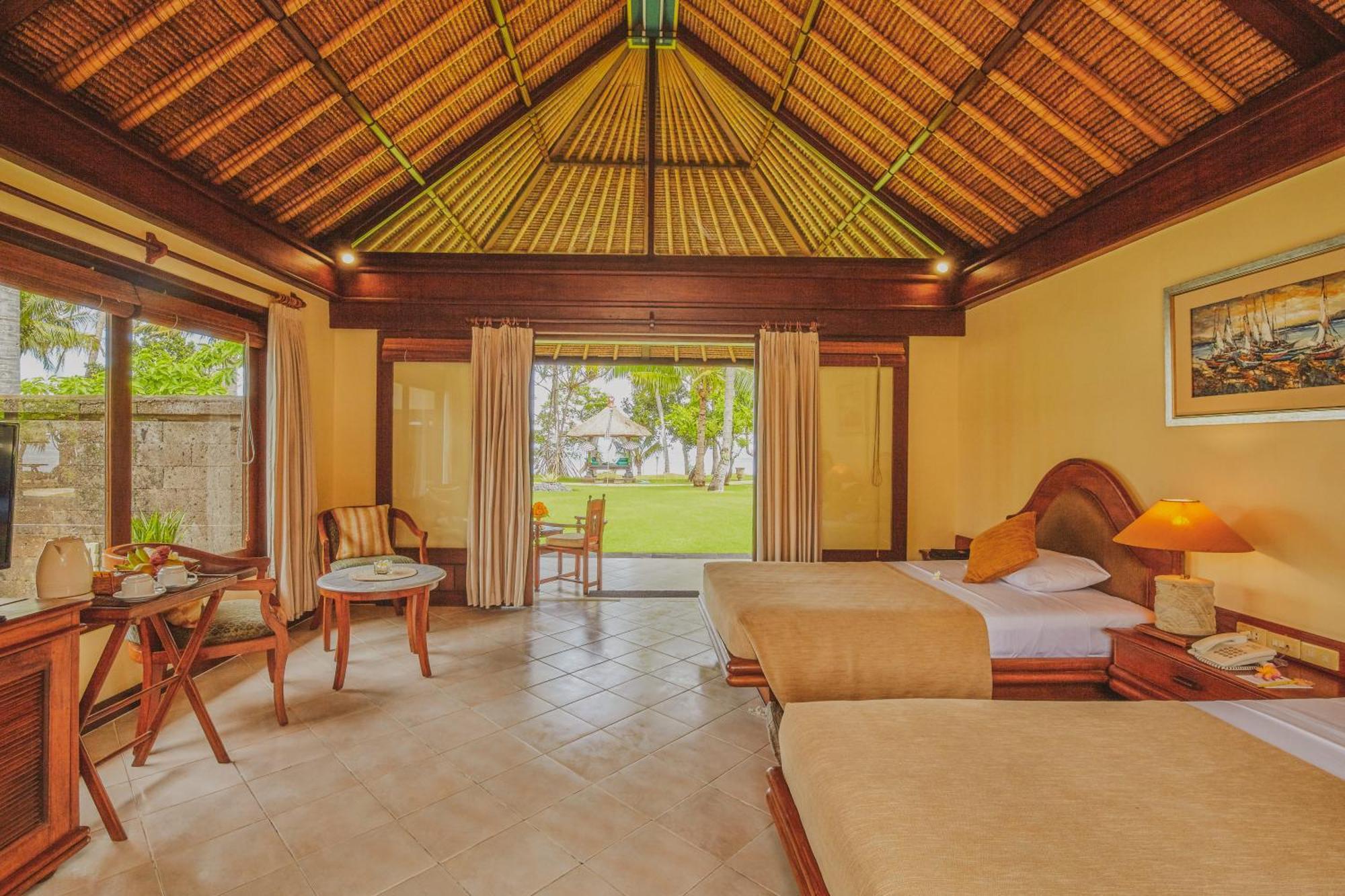 Hotel Puri Bagus Lovina Esterno foto