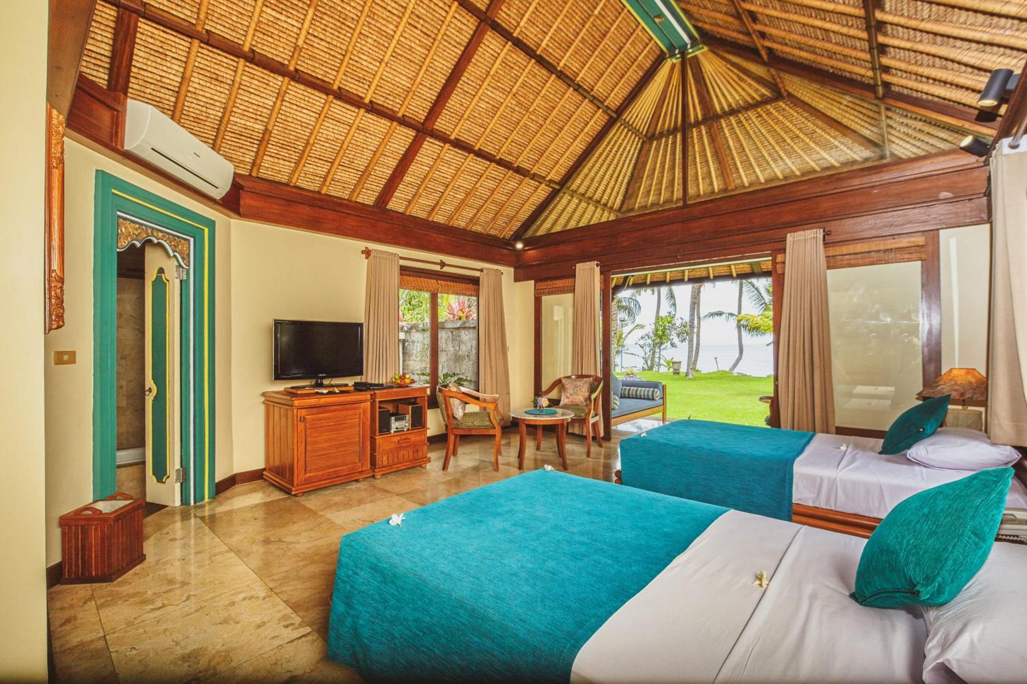 Hotel Puri Bagus Lovina Esterno foto