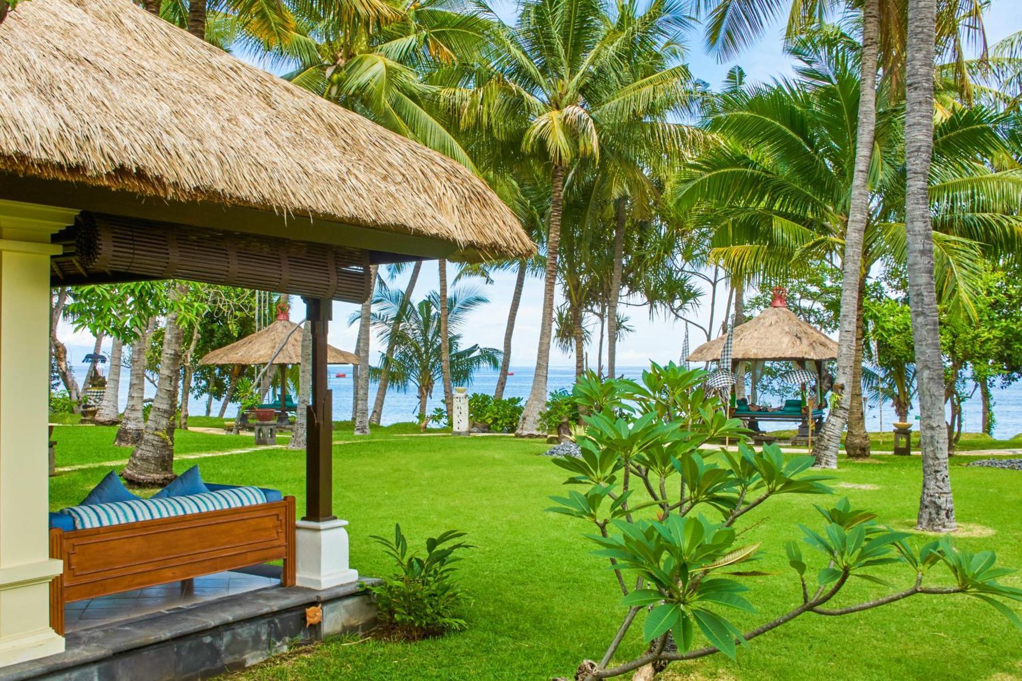 Hotel Puri Bagus Lovina Esterno foto